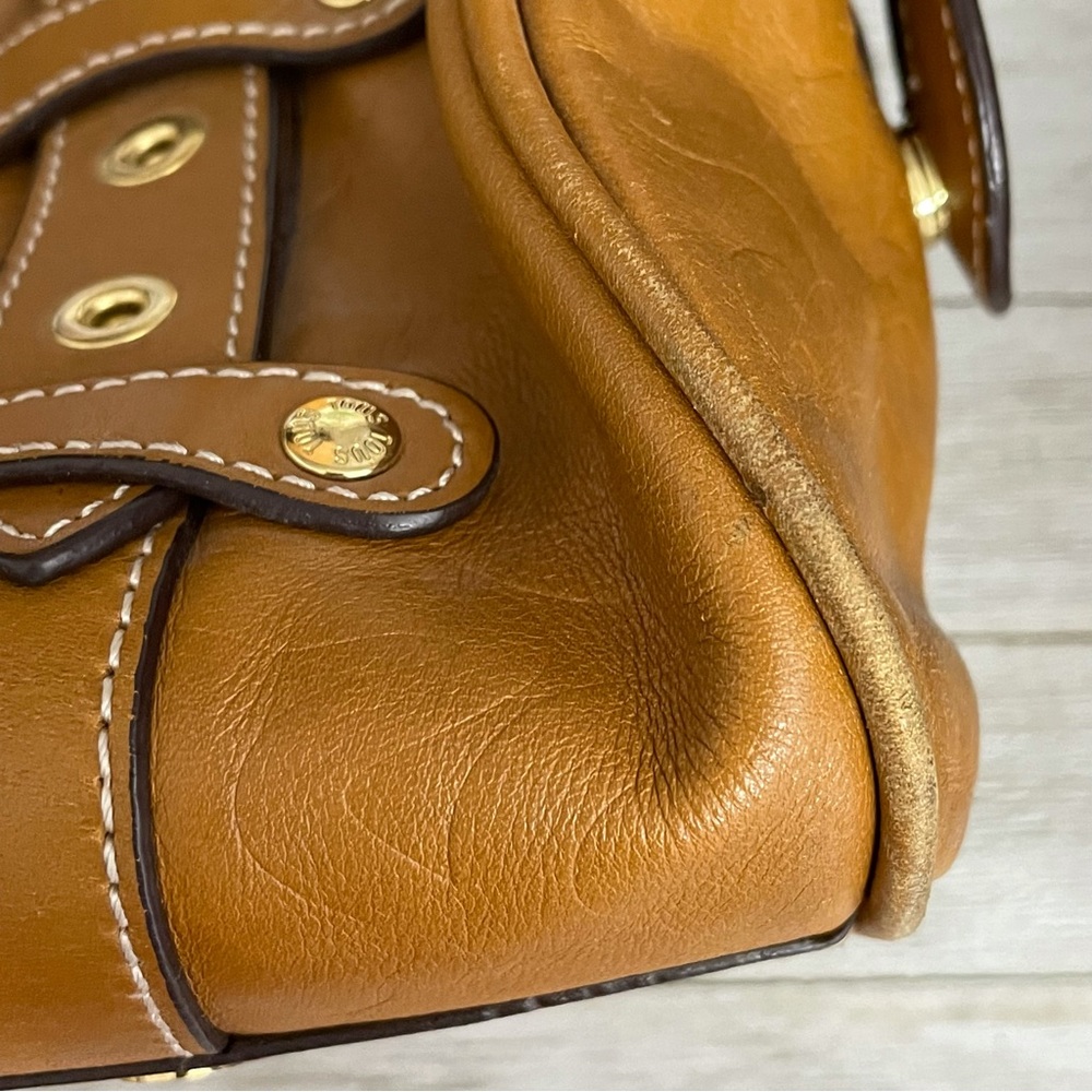 SOLD‼️ TOUS Bear Signature Leather Barrel Tassel Shoulder Bag - Picture 13 of 14